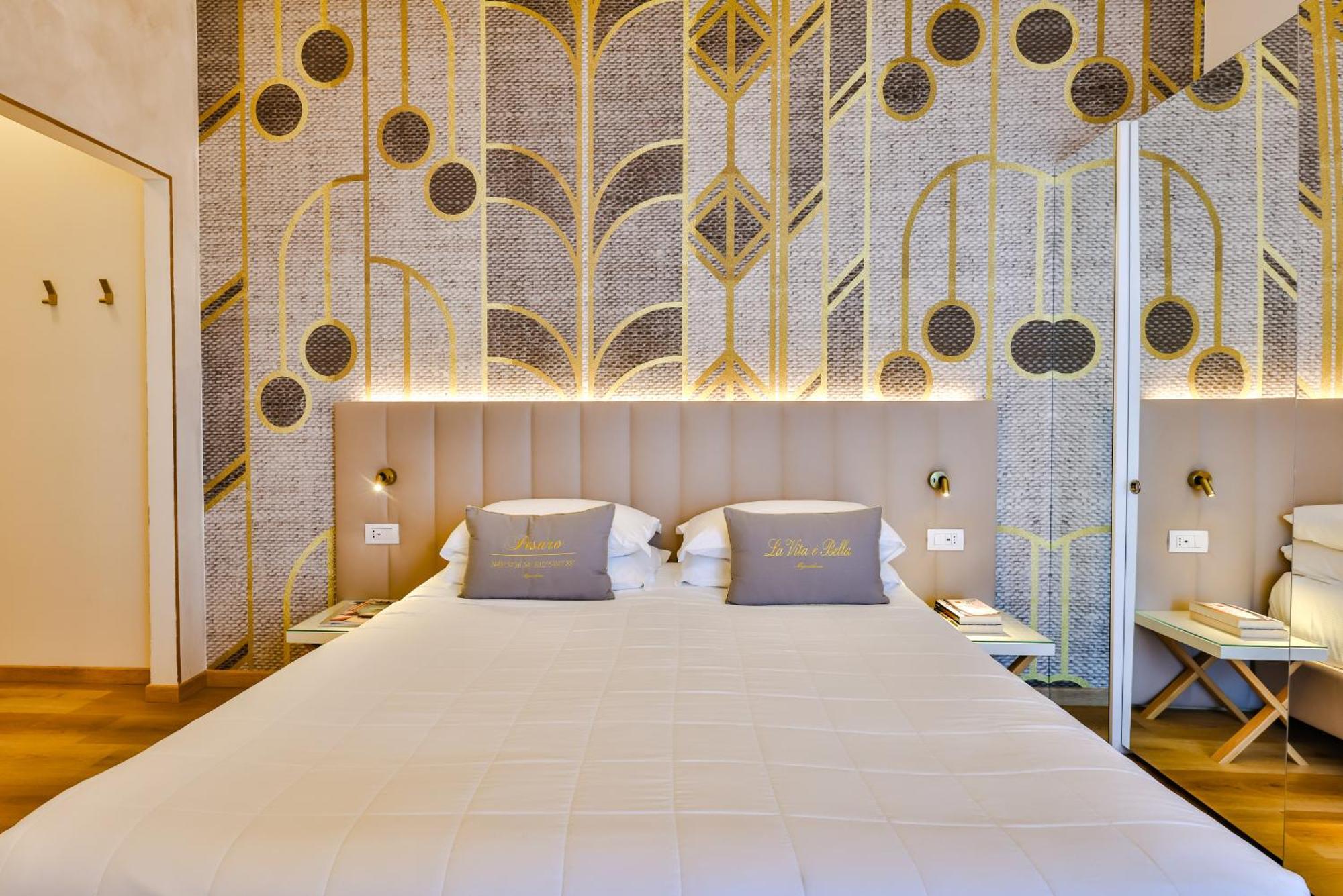 Unahotels Imperial Sport Hotel ペザロ エクステリア 写真